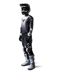 fox-180-leed-combo-schwarz-weiss-hose-shirt-handschuhe-83198