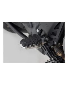 SW-Motech-Evolution-Fußrasten-EVO-e24f11674e32a6a00b9d72f86b79d92e