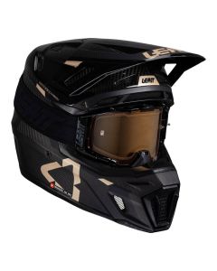 Leatt_Helmet_Moto_9.5_Carbon_Iso-Right_1025100102