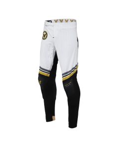 Thorballer-Hose-1.jpg